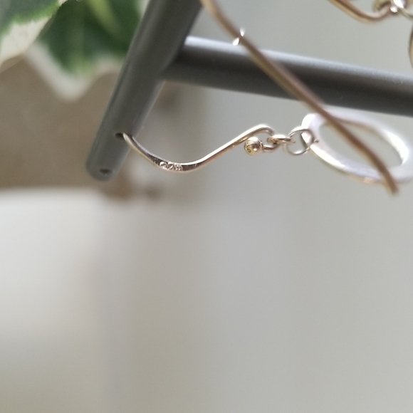 Dainty 925 silver earrings - Picture 4 of 4